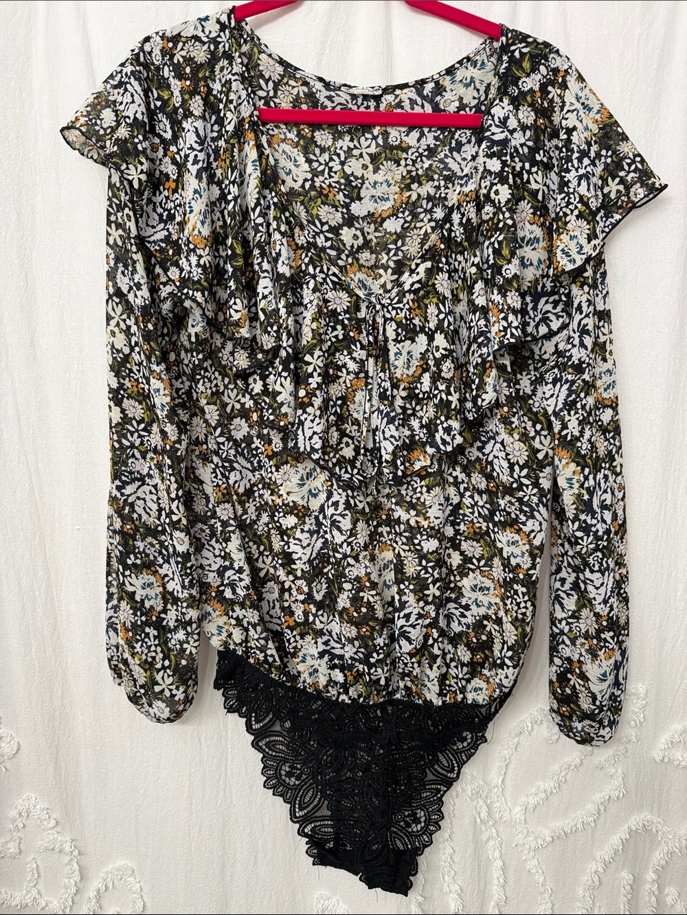 Black Floral Lace-Trim Long Sleeve Women's Bodysuit